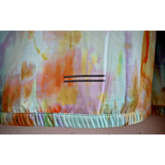 Nike DM7711-379 Women's Sz M Multicolor Tie Dye Lightweight Running Jacket - Picture 10 of 16